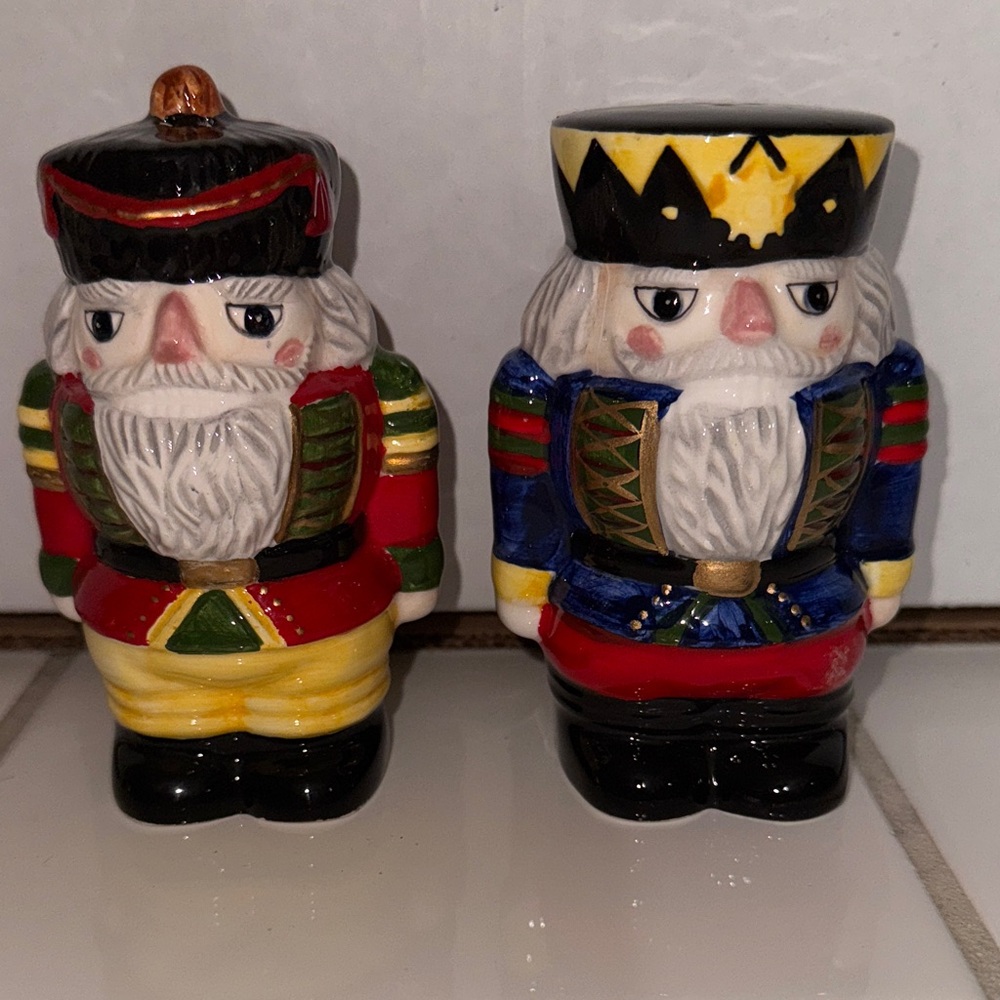 BLOCK  Nutcracker salt & pepper Figurines 🐈‍⬛